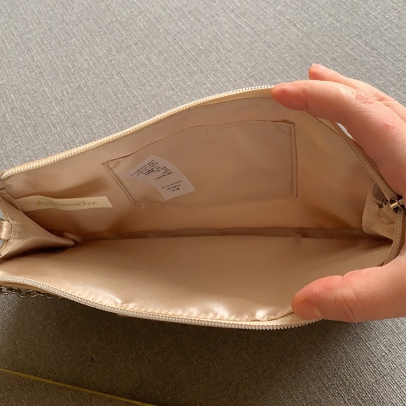 Accessorize Bag - Picture 7 of 8